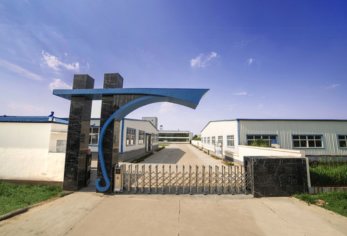 宏攀機械申請發電機組底座及發電機組專利 避免發電機組工作時底座位移:發電機組